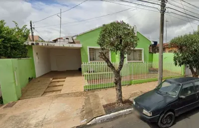 Casa com 3 quartos à venda no Rosário, Araguari 