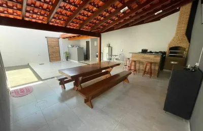 Casa com 2 quartos à venda na Fátima, Araguari 
