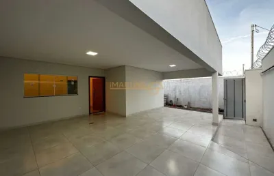 Casa à venda no bairro jardim interlagos iii - araguari/mg