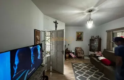 Casa com 3 quartos à venda no Goiás, Araguari 