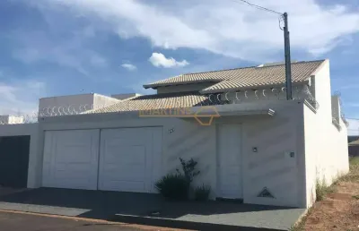 Casa à venda no bairro jardim interlagos i - araguari/mg