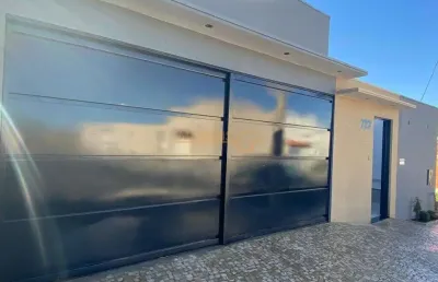 Casa para venda, araguari / mg, bairro jardim interlagos lll, 3 dormitórios, 1 suíte, 2 banheiros, 2 vagas de garagens, área construída 179,00 m²