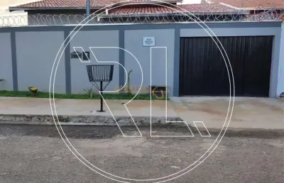 Casa à venda no bairro itaguaí ii - caldas novas/go