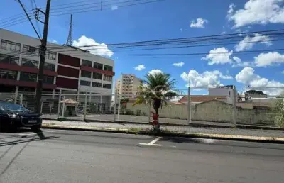 Terreno comercial para alugar na Praça Gaioso Neves, Centro, Araguari