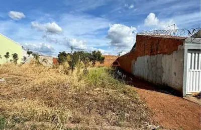 Terreno à venda no bairro parque flamboyants - araguari/mg