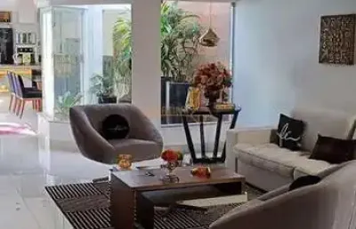 Casa com 2 quartos à venda na Praça Gaioso Neves, Industrial, Araguari