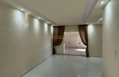 Casa com 4 quartos à venda na Praça Gaioso Neves, Miranda, Araguari
