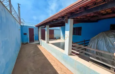 Casa com 3 quartos à venda na Rua Antônio Lemos da Silva, São Sebastião, Araguari