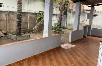 Casa com 3 quartos à venda na Praça Gaioso Neves, Miranda, Araguari