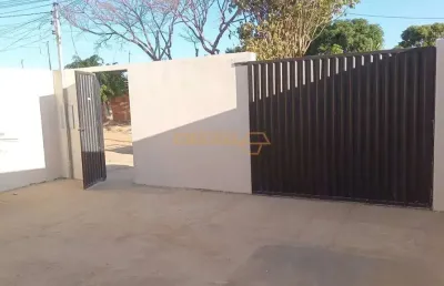 Casa com 2 quartos à venda na Rua Antônio Lemos da Silva, São Sebastião, Araguari