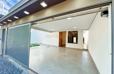 Casa com 3 quartos à venda na Praça Gaioso Neves, Bosque, Araguari