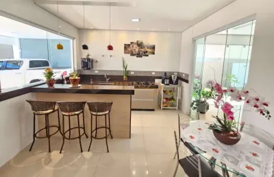Casa com 3 quartos à venda no Aeroporto, Araguari 