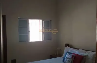 Casa com 3 quartos à venda na Praça Gaioso Neves, Sibipiruna, Araguari