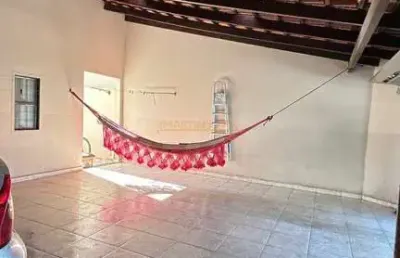 Casa com 3 quartos à venda na Rua Antônio Lemos da Silva, Jardim Milenium, Araguari