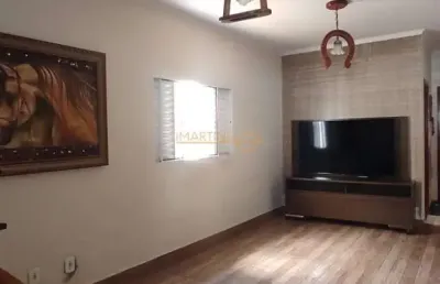 Casa com 3 quartos à venda na Praça Gaioso Neves, Goiás, Araguari