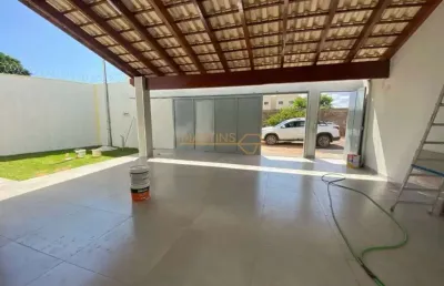 Casa com 3 quartos à venda na Praça Gaioso Neves, Paraíso, Araguari