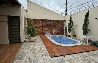 Casa com 3 quartos à venda no Independência, Araguari 