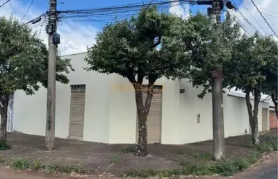 Casa + cômodo comercial bairro miranda (de esquina)