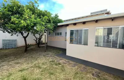 Casa com 3 quartos à venda no Interlagos, Araguari 