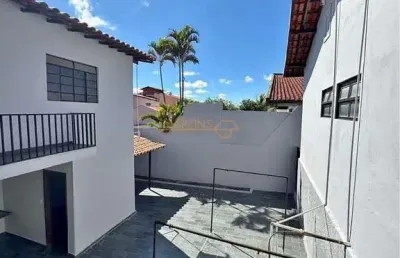 Casa com 4 quartos à venda na Rua Antônio Lemos da Silva, Bosque, Araguari