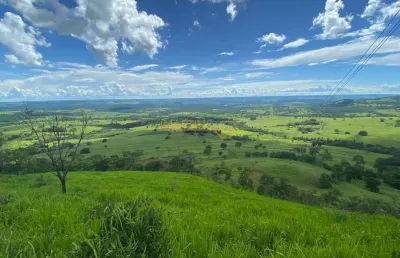 Vendo chácara localizada no distrito de piracaíba, a 48km de araguari!