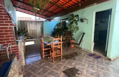 Casa à venda no bairro área rural de araguari - araguari/mg