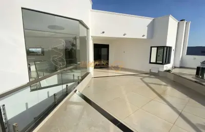 Casa com 3 quartos à venda no Interlagos, Araguari 