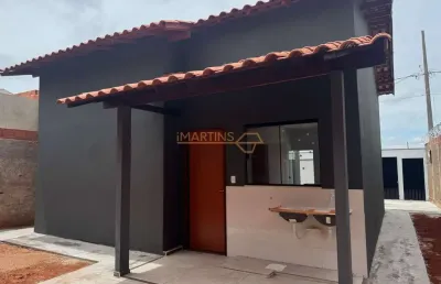 Casa à venda no bairro parque dos verdes - araguari/mg