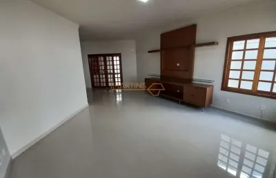 Casa à venda no bairro jardim interlagos i - araguari/mg