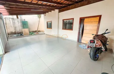 Casa à venda no bairro portal de fátima ii - araguari/mg