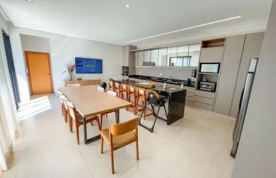Casa com 3 quartos à venda na Rua Antônio Lemos da Silva, Conjunto Ouro Verde, Araguari