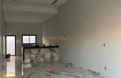 Casa com 3 quartos à venda na Rua Antônio Lemos da Silva, Conjunto Ouro Verde, Araguari