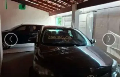 Casa com 3 quartos à venda na Rua Antônio Lemos da Silva, Industrial, Araguari