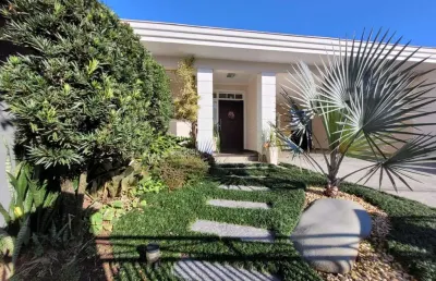 Casa com 3 quartos à venda no américa, joinville , 227 m2 por r$ 1.590.000