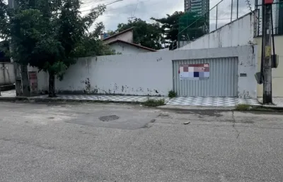 Casa com 7 quartos à venda no José Bonifácio, Fortaleza 