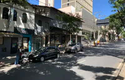 Sala comercial com 2 salas para alugar na Avenida Álvares Cabral, 1315, Lourdes, Belo Horizonte