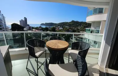 Aluga-se anual apartamento na tranquila e linda praia de cabeçudas em itajaí/sc