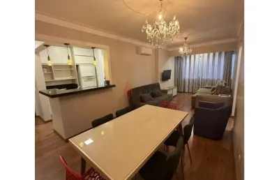 Aluga-se anual apartamento no centro de balneário camboriú/sc