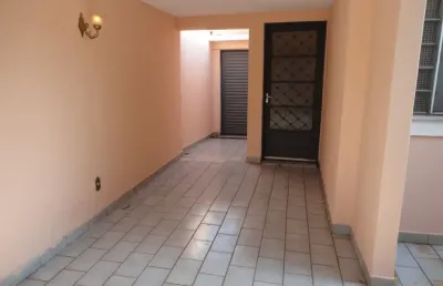 Casa com 2 quartos à venda na Rua João Manoel Pinto, 230, Vila Pinheiro, Pirassununga