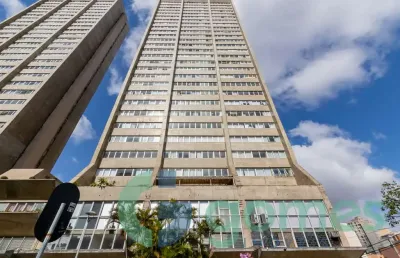 Apartamento com 1 dormitório para alugar com 56.12m² no centro
