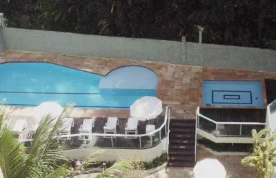 Pitangueiras amplo apto 142 m² úteis,opção a 50 metros da praia de pitangueiras ou enseada,lazer total,garagem,vista espetacular