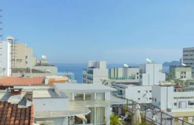 Pitangueiras - maravilhosa cobertura  , 01 quadra da praia , 250 m² úteis , 03 vagas de garagem.