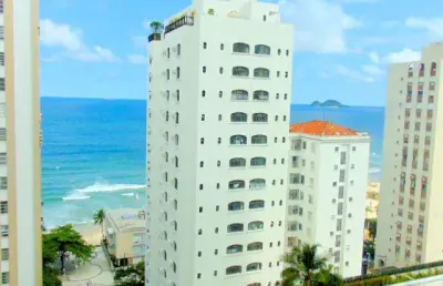Apartamento com 3 quartos para alugar na Rua Mário Ribeiro, 295, Pitangueiras, Guarujá