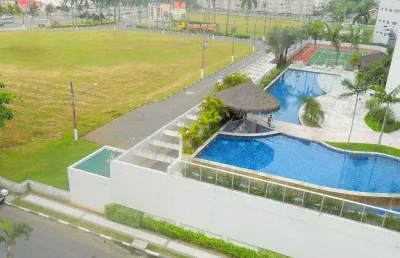 Cobertura com piscina e churrasqueira - 300 metros da praia - 01 vaga de garagem.