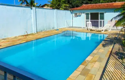 Praia do guaiúba - excelente casa há uma quadra da praia - oportunidade !!!
