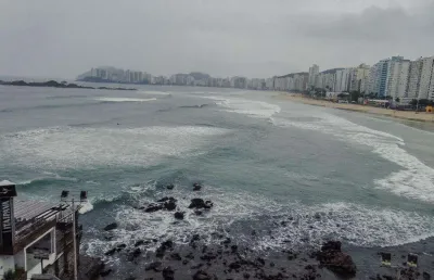 Pitangueiras - frente total ao mar - linda vista - 502 m² úteis - garagem no prédio.