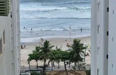 Ótimo apto 1 quadra da praia de pitangueiras, 2 dormitóros. vista mar, 1 vaga de garagem.