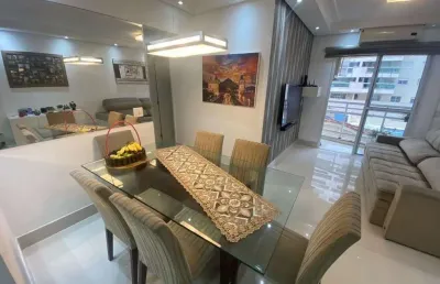 Pitangueiras - apartamento reformado com lazer, são 3 dormitórios sendo 1 suíte, 1 quadra da praia.