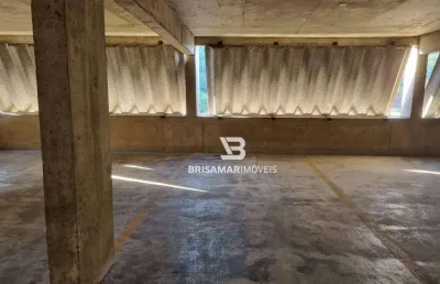Garagem à venda na Avenida Leomil, 494, Pitangueiras, Guarujá