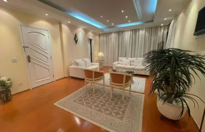 Apartamento amplo, na praia de pintangueias, uma quadra da pria, reformado, são 3 dormitórios, sendo 1 suíts, sala ampla 2 ambientes, lavabo, cozinha,
